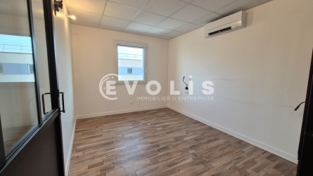 Photo 6 – vente Entrepôts / activités	SAINT SOUPPLETS (77165)