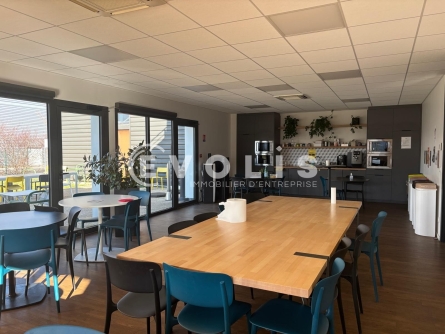 Photo 4 – vente Entrepôts / activités	JONAGE (69330)