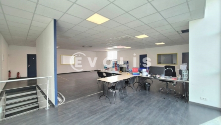 Photo 1 – location bureaux	MONTEVRAIN (77144)