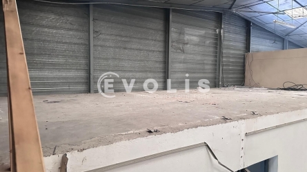 Photo 8 – location Entrepôts / activités	VAULX EN VELIN (69120)