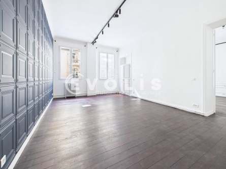Photo 6 – vente bureaux	PARIS (75008)