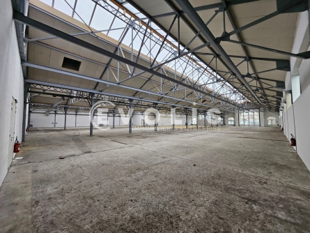 Photo 2 – location bureaux	IVRY SUR SEINE (94200)