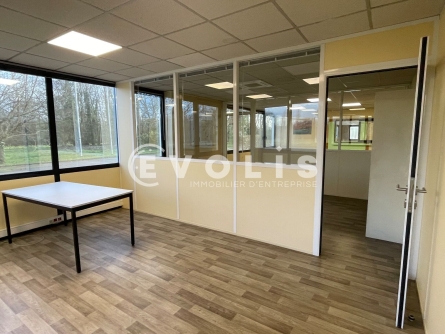 Photo 10 – location Entrepôts / activités	CARBON BLANC (33560)