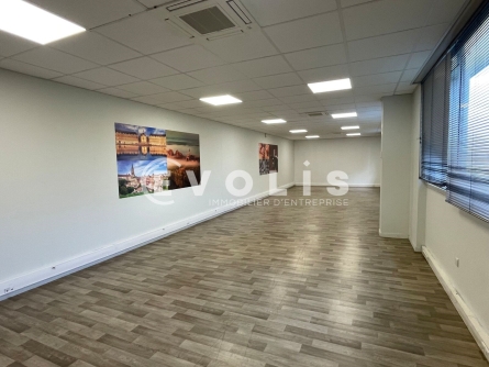 Photo 9 – location Entrepôts / activités	CARBON BLANC (33560)