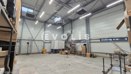 Photo 2 – vente Entrepôts / activités	BAILLY ROMAINVILLIERS (77700)