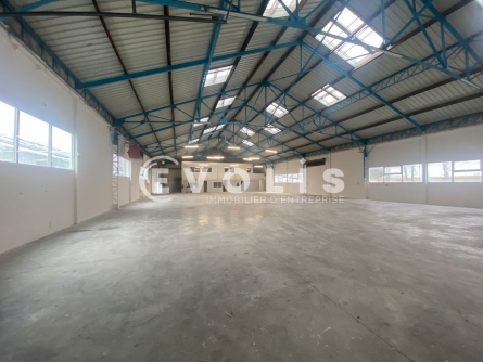 Photo 3 – location Entrepôts / activités	NOISY LE SEC (93130)