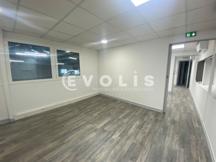 Photo 11 – location Entrepôts / activités	NOISY LE SEC (93130)