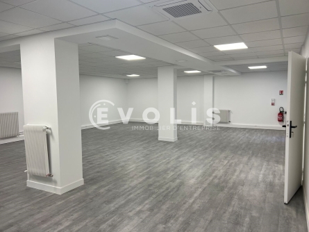 Photo 1 – location bureaux	PARIS (75018)