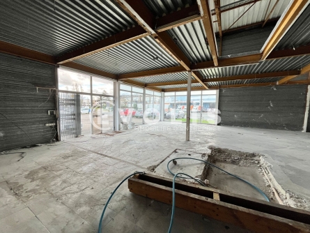 Photo 6 – location Entrepôts / activités	BORDEAUX (33300)