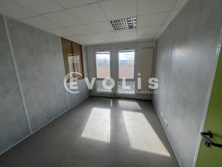 Photo 4 – location bureaux	SAVIGNY LE TEMPLE (77176)