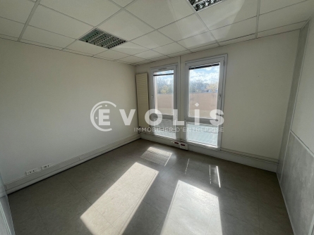 Photo 5 – location bureaux	SAVIGNY LE TEMPLE (77176)