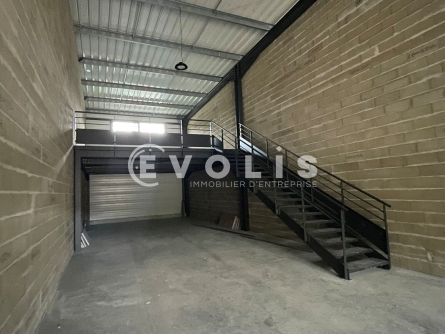 Photo 1 – vente Entrepôts / activités	LEGE CAP FERRET (33950)