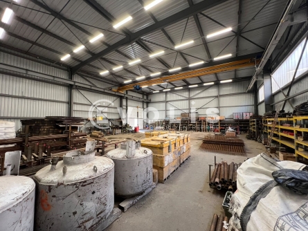 Photo 7 – vente Entrepôts / activités	SAINT RAMBERT EN BUGEY (01230)