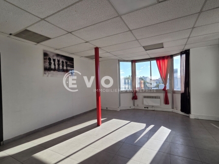 Photo 7 – location Entrepôts / activités	VILLEJUIF (94800)