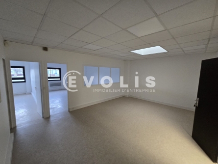 Photo 8 – location bureaux	BRETIGNY SUR ORGE (91220)