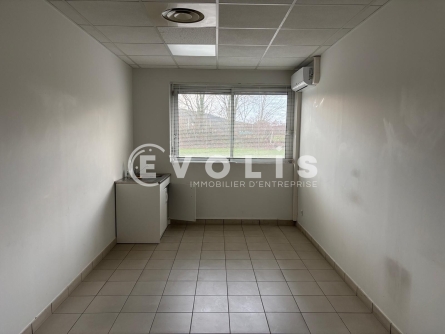 Photo 7 – location Entrepôts / activités	SAINT ROMAIN EN GIER (69700)