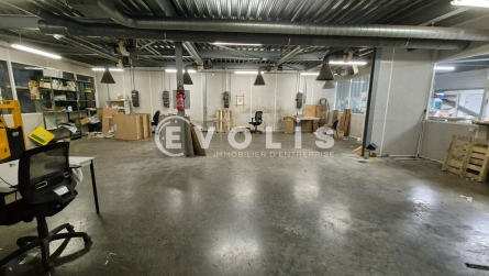 Photo 4 – location Entrepôts / activités	SERRIS (77700)