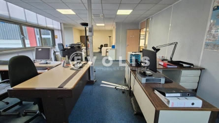 Photo 11 – location Entrepôts / activités	SERRIS (77700)