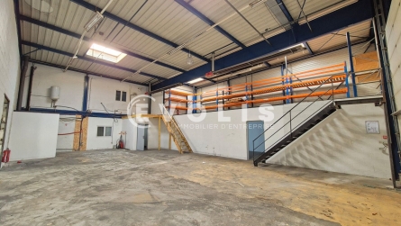 Photo 1 – location Entrepôts / activités	CHELLES (77500)