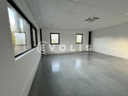 Photo 9 – location Entrepôts / activités	MERIGNAC (33700)