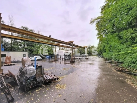 Photo 2 – location Entrepôts / activités	FLEURIEU SUR SAONE (69250)