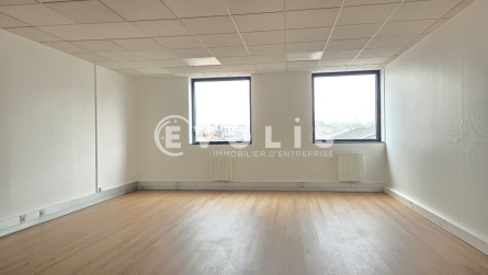 Photo 3 – location bureaux	IVRY SUR SEINE (94200)