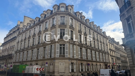 Photo 2 – vente bureaux	PARIS (75008)