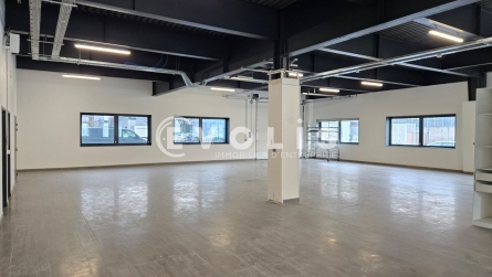 Photo 3 – location Entrepôts / activités	IVRY SUR SEINE (94200)