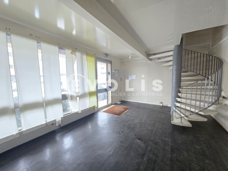 Photo 9 – location Entrepôts / activités	L'HAY LES ROSES (94240)