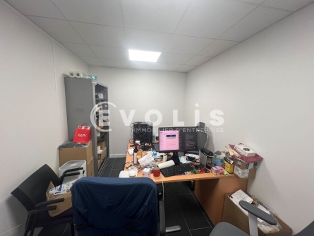 Photo 5 – location Entrepôts / activités	CHENNEVIERES SUR MARNE (94430)