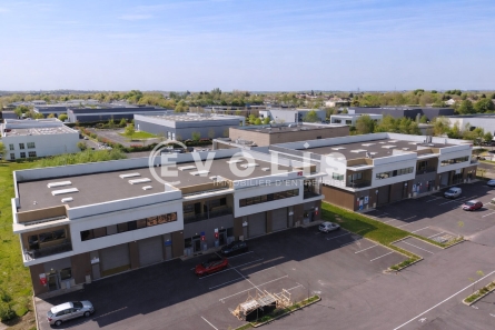 Photo 9 – location Entrepôts / activités	BAILLY ROMAINVILLIERS (77700)