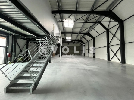 Photo 8 – location Entrepôts / activités	TRESSES (33370)