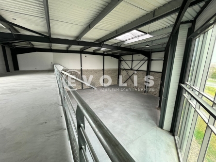 Photo 13 – location Entrepôts / activités	TRESSES (33370)