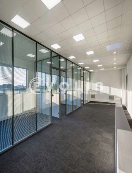 Photo 9 – vente Entrepôts / activités	TREMBLAY EN FRANCE (93290)