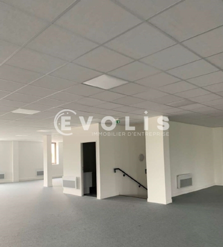 Photo 8 – vente Entrepôts / activités	TREMBLAY EN FRANCE (93290)