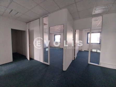 Photo 13 – location Entrepôts / activités	SAINT QUENTIN FALLAVIER (38070)