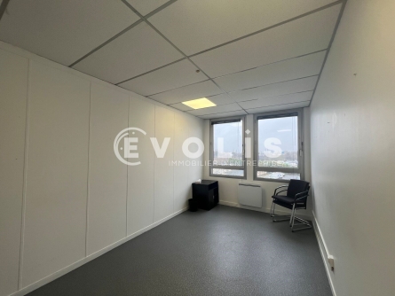 Photo 11 – vente bureaux	RIS ORANGIS (91130)
