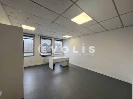 Photo 12 – vente bureaux	RIS ORANGIS (91130)