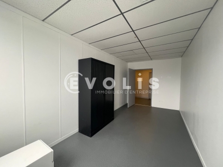 Photo 14 – vente bureaux	RIS ORANGIS (91130)