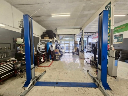 Photo 2 – vente Entrepôts / activités	ETAMPES (91150)