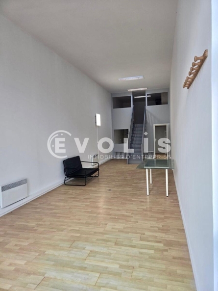 Photo 6 – vente Entrepôts / activités	ETAMPES (91150)