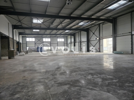 Photo 2 – vente Entrepôts / activités	BONDOUFLE (91070)