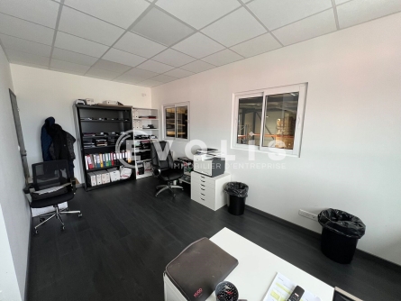 Photo 5 – location Entrepôts / activités	COLOMBIER SAUGNIEU (69124)