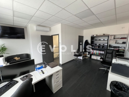 Photo 7 – location Entrepôts / activités	COLOMBIER SAUGNIEU (69124)