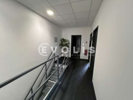 Photo 8 – location Entrepôts / activités	COLOMBIER SAUGNIEU (69124)