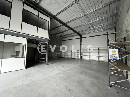 Photo 3 – location Entrepôts / activités	VILLENAVE D'ORNON (33140)