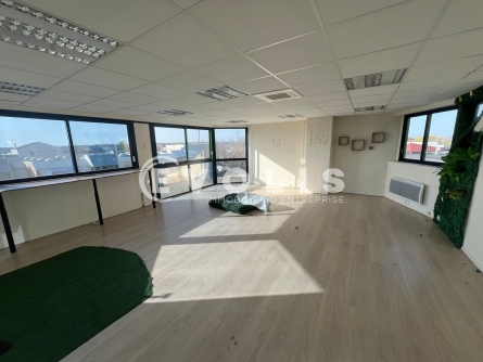 Photo 9 – location bureaux	COMBS LA VILLE (77380)