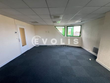 Photo 8 – location bureaux	COMBS LA VILLE (77380)