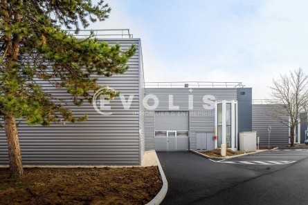 Photo 2 – location Entrepôts / activités	SAINTE GENEVIEVE DES BOIS (91700)