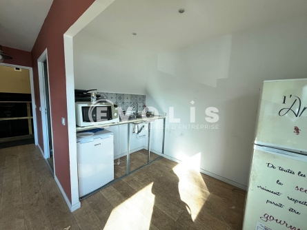 Photo 4 – vente Entrepôts / activités	SAINT JEAN D'ILLAC (33127)